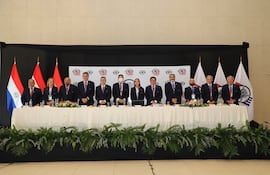 Comité directivo del CIT durante la asamblea.