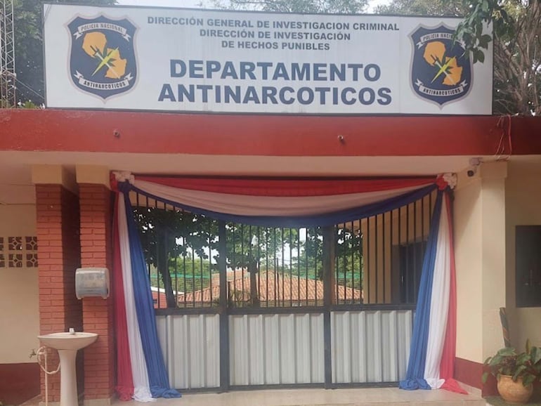 Oficina central del Departamento Antinarcóticos, en Lambaré.