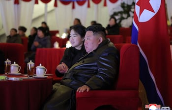 El líder norcoreano Kim Jong Un junto a su hija Kim Ju-ae.