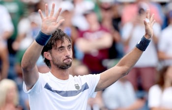 El argentino Thiago Agustín Tirante dio el golpe este sábado en el Masters 1000 de tenis de Cincinnati al eliminar al serbio Novak Djokovic.