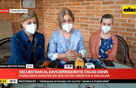 Familiares ruegan a secuestradores por la salud del exvicepresidente Denis