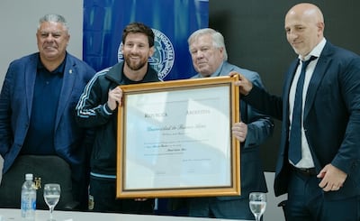 Lionel Andrés Messi (39 años) recibió el doctorado honoris causa de la Universidad de Buenos Aires (UBA).