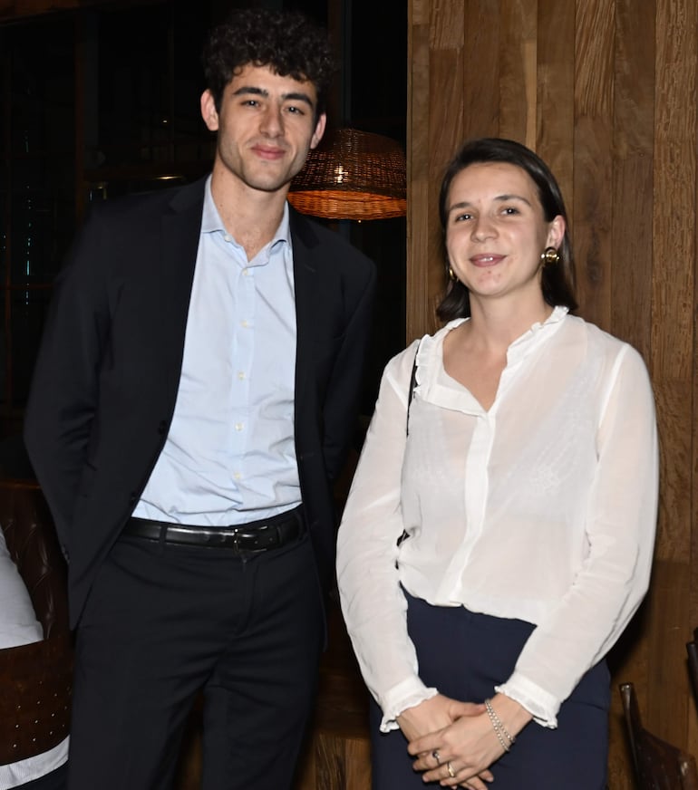 Thomas Cravinho y Margaux Lefebvre. 