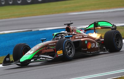 Joshua Duerksen fue el más rápido en la práctica de la Fórmula 2 en el Circuito de Silverstone, en Gran Bretaña.