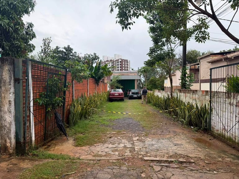 Hallan cadáver de un sexagenario en Encarnación e investigan las extrañas circunstancias Hallan cadáver de un sexagenario en Encarnación e investigan las extrañas circunstancias