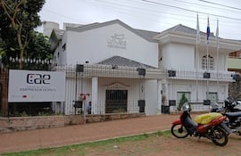 Rectorado de la Universidad Nacional de Villarrica del Espíritu Santo (UNVES).