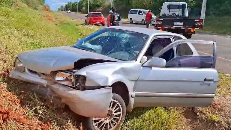 Misiones: Peligrosos baches se agrandan en la ruta D057 ante inacción del MOPC Misiones: Peligrosos baches se agrandan en la ruta D057 ante inacción del MOPC