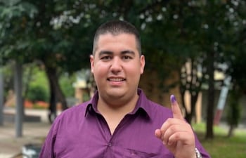 Natanael Martínez, precandidato a intendente de Ypané.