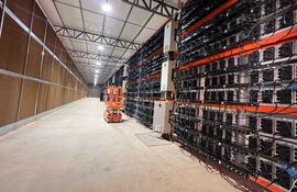 Cryptogranjas, de Argentina, pone la mira en Paraguay por la energía hidroeléctrica competitiva.