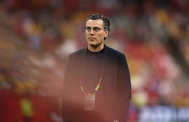 Vincenzo Montella, director técnico de Turquía, es visto durante el calentamiento previo al partido del Grupo D de la Copa Mundial de la FIFA 2026 entre Australia y Turquía en el BC Place de Vancouver.