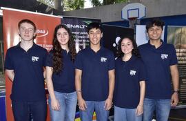 Gonzalo Ortigoza, Ana Beltramino, Daniel Sánchez, Julieta Páez y Sebastián Mayeregger.