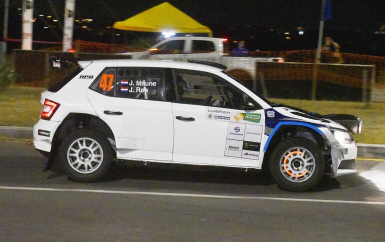 Jorge Maune y Joaquín Roa (Škoda Fabia) finalizaron 3° y completaron el podio.