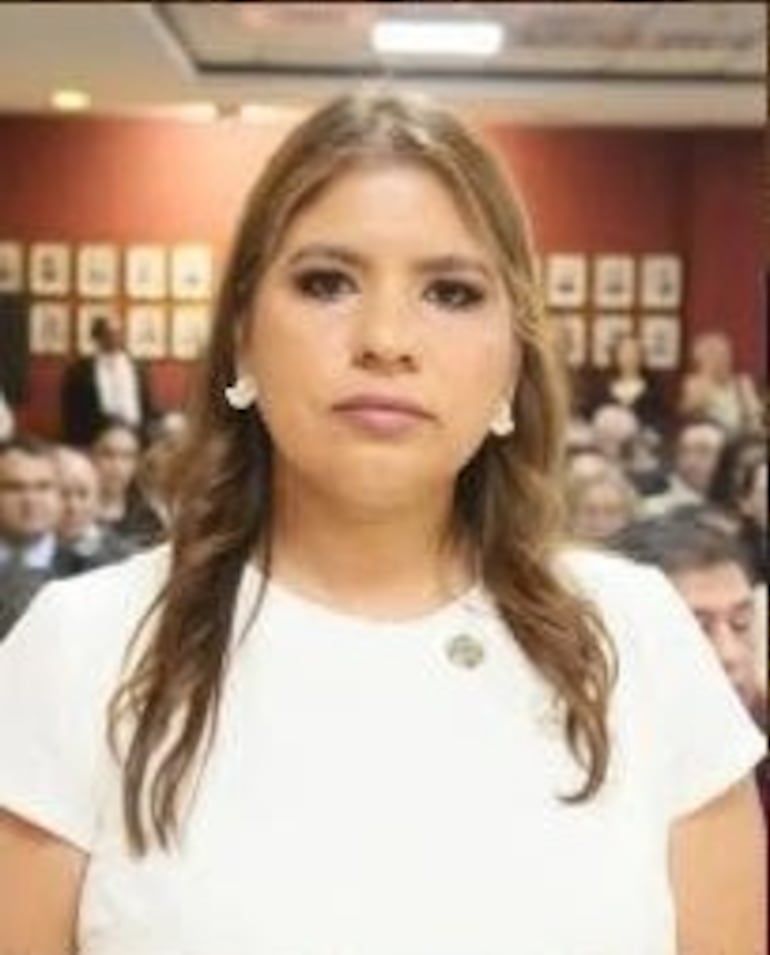 La jueza de Paz de Paraguarí, Rosana Leticia Vouga de Villalba.
