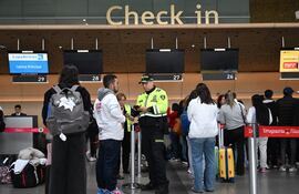 Principal aeropuerto de Bogotá,  "El Dorado".