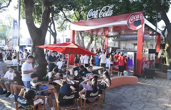 Stand de Coca-Cola en el Intercolegial ASA 2026.