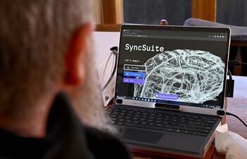 El sueño de comunicarse directamente con las máquinas a través del pensamiento parece ahora al alcance de los humanos, aunque llevarlo a la práctica sigue lejos de lo que ha imaginado la ciencia ficción y las promesas de la telepatía.