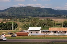Avanza la restauración de dos edificios de la exestación de tren en Ybytymí, departamento de Paraguarí.
