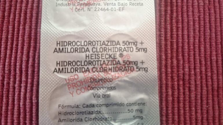 La hidroclorotiazida es un diurético que ayuda a eliminar el exceso de agua y sal del cuerpo. También falta en el IPS.