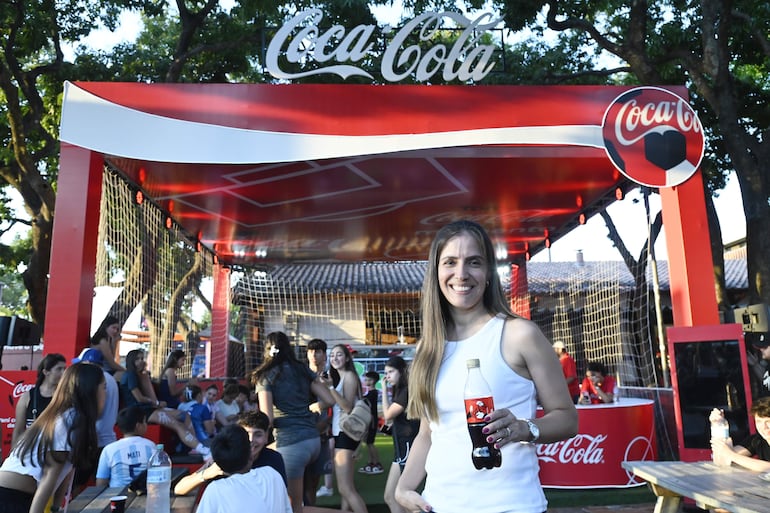 Alejandra Gómez, subgerente de Marketing de Coca-Cola Paresa.