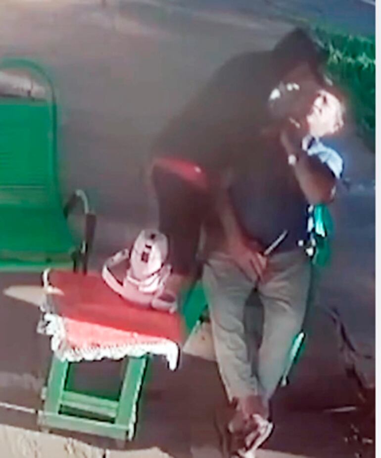  Un adulto mayor de 82 años es amenazado de muerte con arma blanca, tras ser despojado de su celular. Fue en Villarrica.