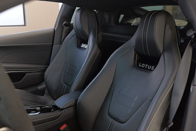 El Lotus Emira es presentado por Automotor.