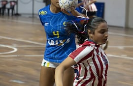 Las cadetes disputan el Sur Centro América Sub 15 en nuestro país.