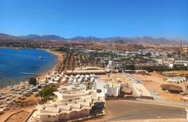 Vista general de la ciudad de Sharm el-Sheikh donde las delegaciones de Israel y Hamás negocian una posible tregua en Gaza.