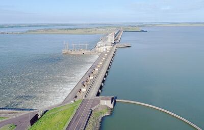 La entidades binacionales como Yacyretá, Itaipú y la Comisión Mixta paraguayo-argentina del río Paraná (Comip) pasarían a girar en la órbita del nuevo Ministerio de Energía y Minas.