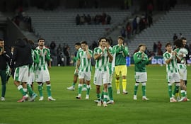 El Betis, después de veintiún años sin jugar la Liga de Campeones, regresó a la máxima competición continental con una meritoria remontada.