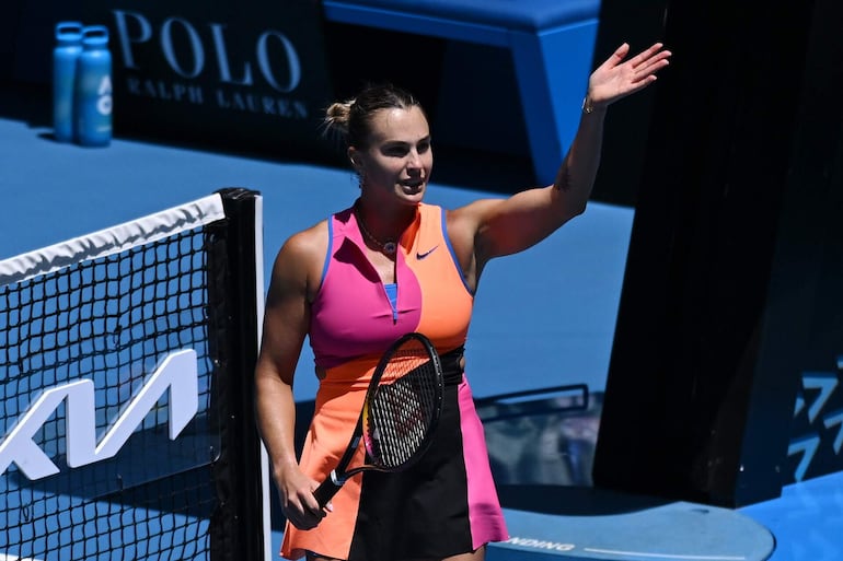 La bielorrusa Aryna Sabalenka derrotó a la china Zhouxuan Bai y está en tercera ronda.