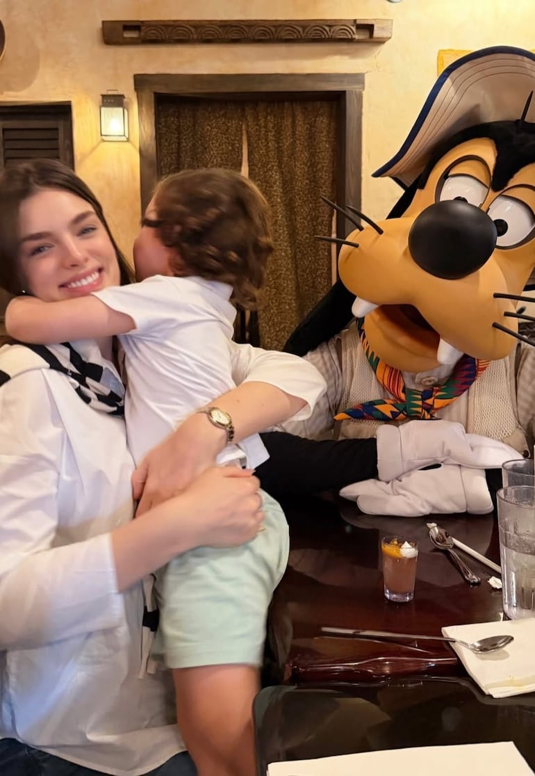 Nadia Ferreira y Marquito disfrutaron momentos únicos en Disney World. (Captura de la historia de Instagram de Nadia Ferreira)