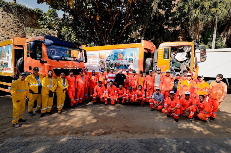 Mades se sumó a reforzar trabajo de recolección de basura en San Bernardino.