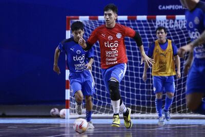 La selección paraguaya adulta sigue sus aprestos para recibir la Copa América de futsal.