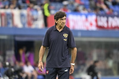 Gustavo Adolfo Acosta (63 años), entrenador de Cerro Porteño.