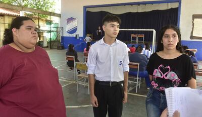 En el último día de clases del 2023, estudiantes del colegio Dahlquist pidieron mejor señal de internet, más rubros para docentes y mejor infraestructura.