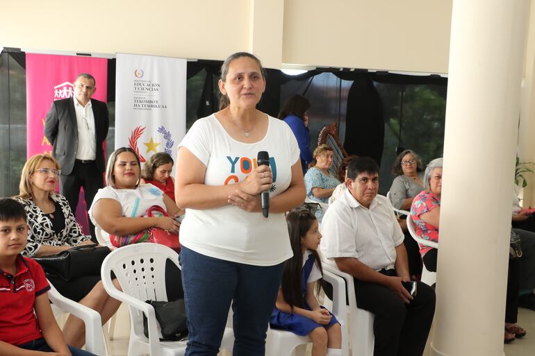 presentan tutoría telefónica en matemáticas
De rene.gonzalez <rene.gonzalez@abc.com.py>
Destinatario foto@abc.com.py
Fecha 12-12-2023 18:25 12-12-2023