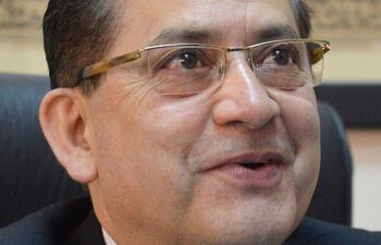 Rodolfo Perruchino (ANR), decano de Odontología UNA.