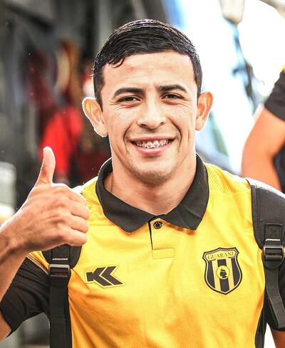 Alcides Benítez (23 años), lateral-volante de Guaraní.