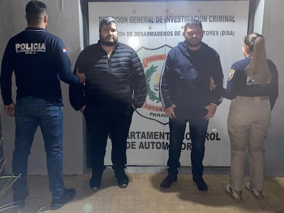 Fabrizio Vicente Cabello Resquín y Nelson Éver Fariña Ramírez, paraguayos capturados en Areguá.