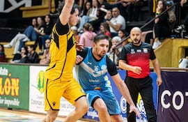 San José se impuso 106-93 a Colonias Gold y quedó en primer lugar en la primera etapa de la LNB 2026. Los santos enfrentarán a Félix Pérez y los Kings van contra los Gold.
