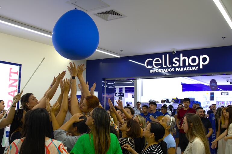 Del 20 al 23 de noviembre, viví cuatro días de ofertas relámpago, sorpresas y juegos con premios en Cellshop.