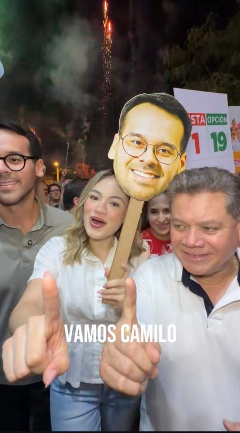 Axel Mongelós y Salma Agüero.