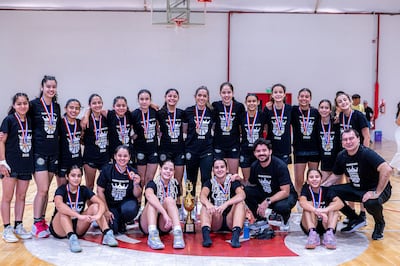 El equipo U13 femenino de Olimpia se consagró campeón del Torneo Metropolitano