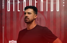 Con esta imagen, el Sportivo San Lorenzo hizo oficial la llegada de Julio César Cáceres López (46 años), como su nuevo entrenador.