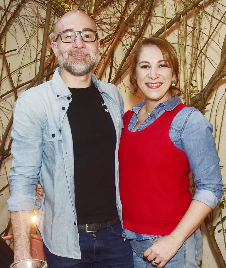 Julio García y Evelyn Báez.