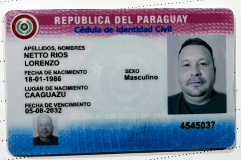 La cédula a nombre de Lorenzo Netto Ríos, pero con la foto de Blas Pablo Melgarejo Benítez, alias Chopalé.