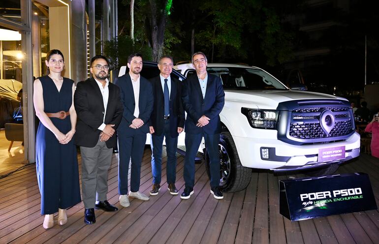 Valentina Garmendia, Gustavo Galeano, Agustín Varela, Manuel Antelo y Omar Daneri.