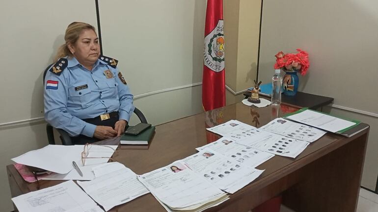 Aunque no cuenten con el servicio ofrecen algunos trámites a mano para las personas que necesitan de los documentos con urgencia.