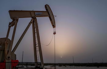 Una bomba de extracción de petróleo en Fort Stockton, Texas.