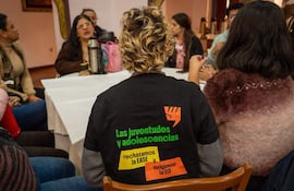 Adolescentes y jóvenes en el Foro sobre Educación Sexual Integral, organizado por Somos Pytyvõhára, el 20 de junio.